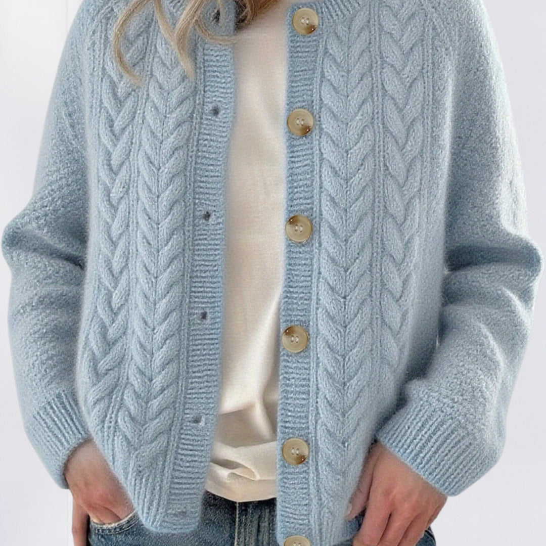 Lorena |  Pleteni kardigan s gumbima
