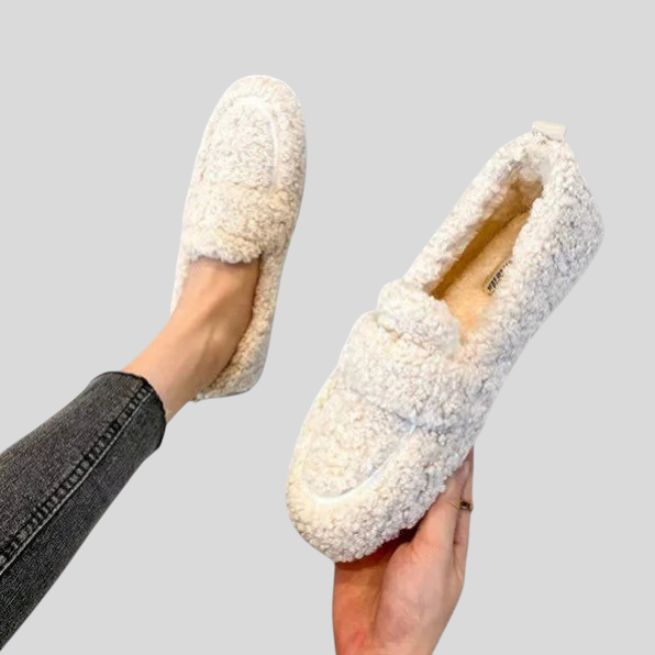 Solenne - Tople Papuče S Elegantnim Dizajnom