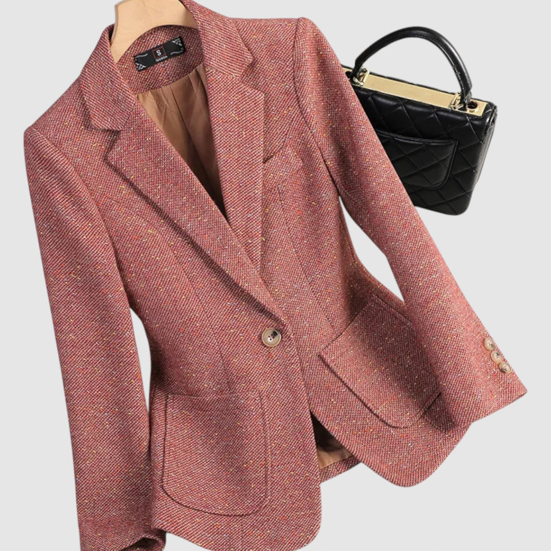 Giulia | Vuneni Sako