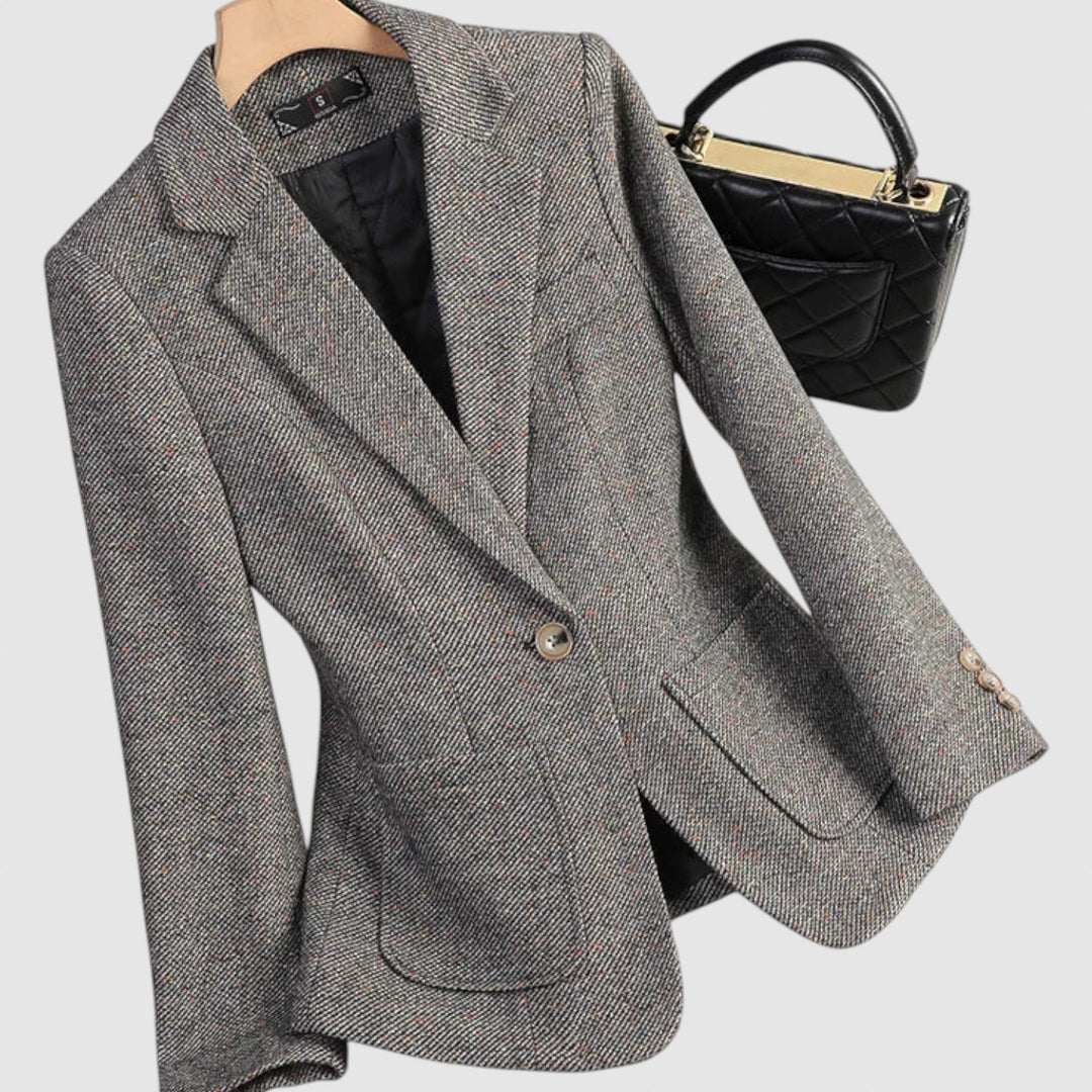 Giulia | Vuneni Sako