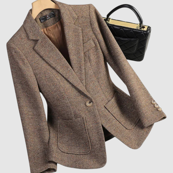 Giulia | Vuneni Sako