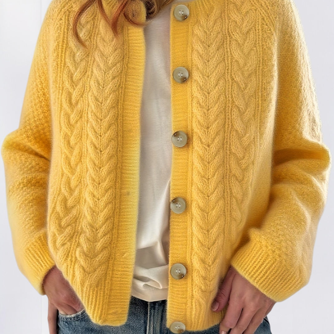 Lorena |  Pleteni kardigan s gumbima