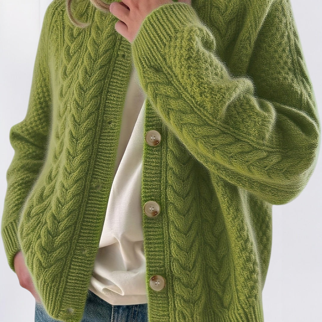Lorena |  Pleteni kardigan s gumbima