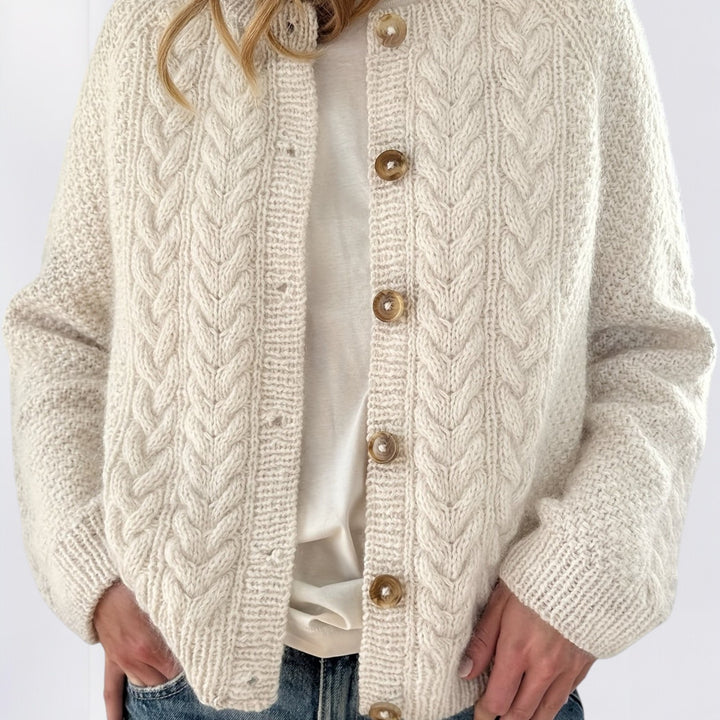 Lorena |  Pleteni kardigan s gumbima