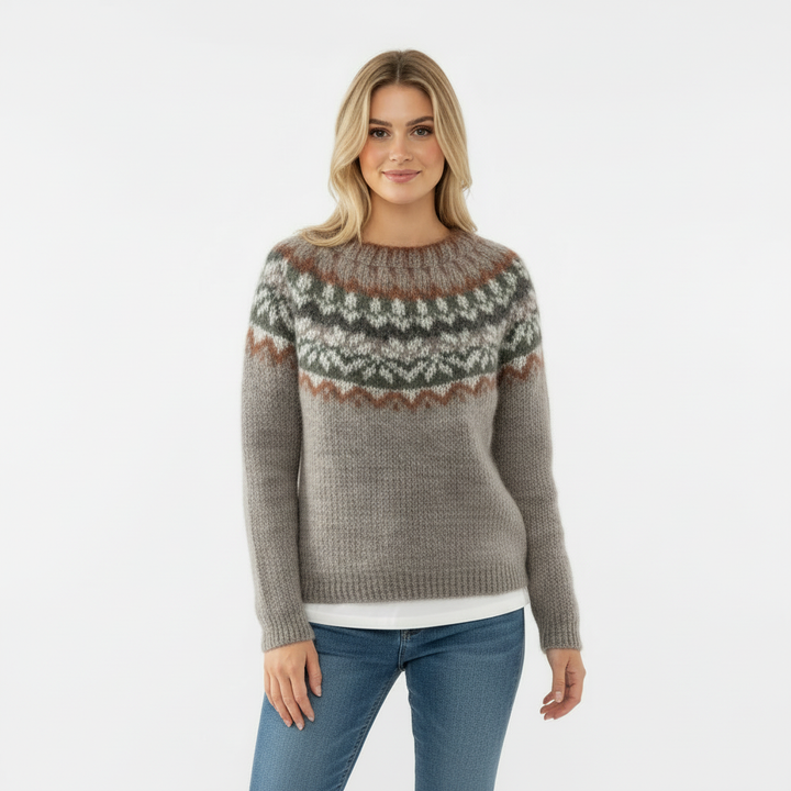 Nives - Udobni retro pulover